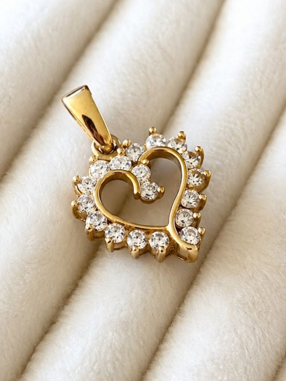 10K Yellow Gold Diamond Heart Pendant Dainty Fine Jewelry 3/4" x 1/2"